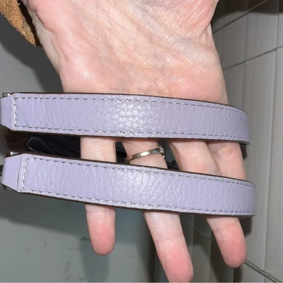 Michael Kors Lilac Leather Shoulder Bag with Gunmetal Chain - Picture 7 of 7